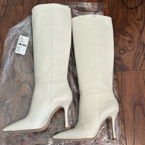 Larroude The Kate Boot in Ivory Sz 7.5 Revolve SOLD OUT - Picture 3 of 5